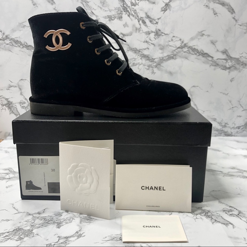 Chanel Velvet CC Boots 🖤